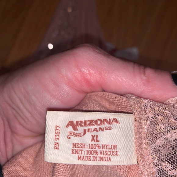 🌞Arizona Jeans sequined top - Picture 5 of 6